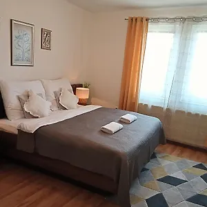 Orient Apartmanhaz Hotel apartamentowy